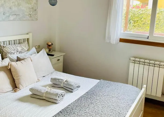 En Comillas-garden In Apartment *