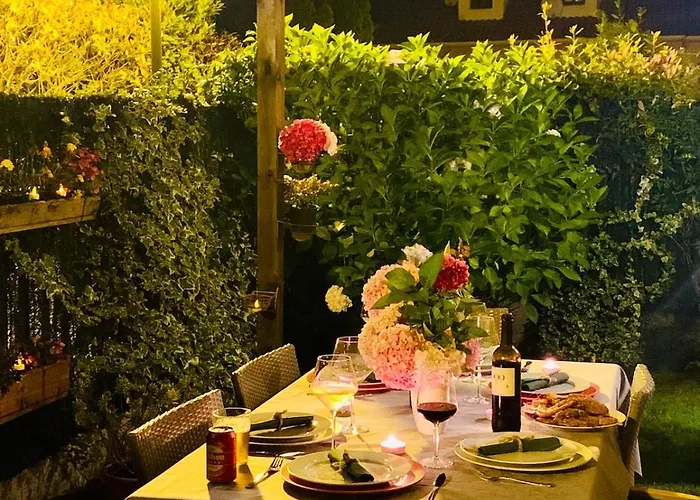 شقة En Comillas-garden In كوميلاس