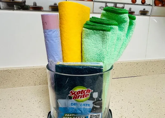 En Comillas-garden In شقة