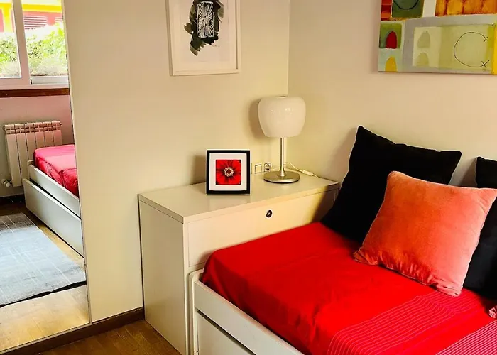 En Comillas-garden In Apartment *