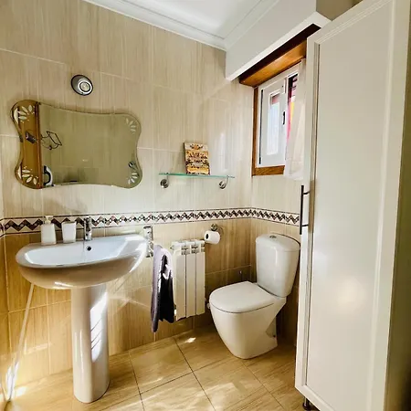 Apartman En Comillas-garden In *